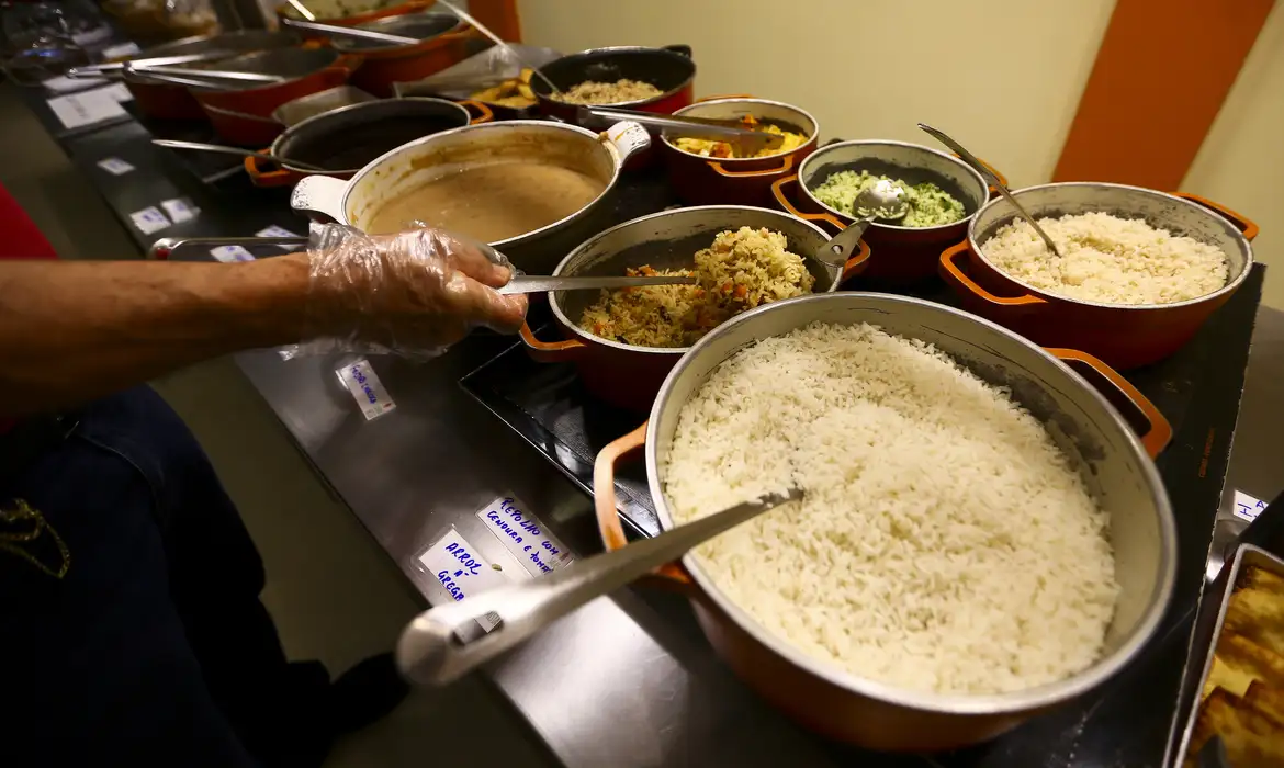 O que leva alguém a achar que come bem?